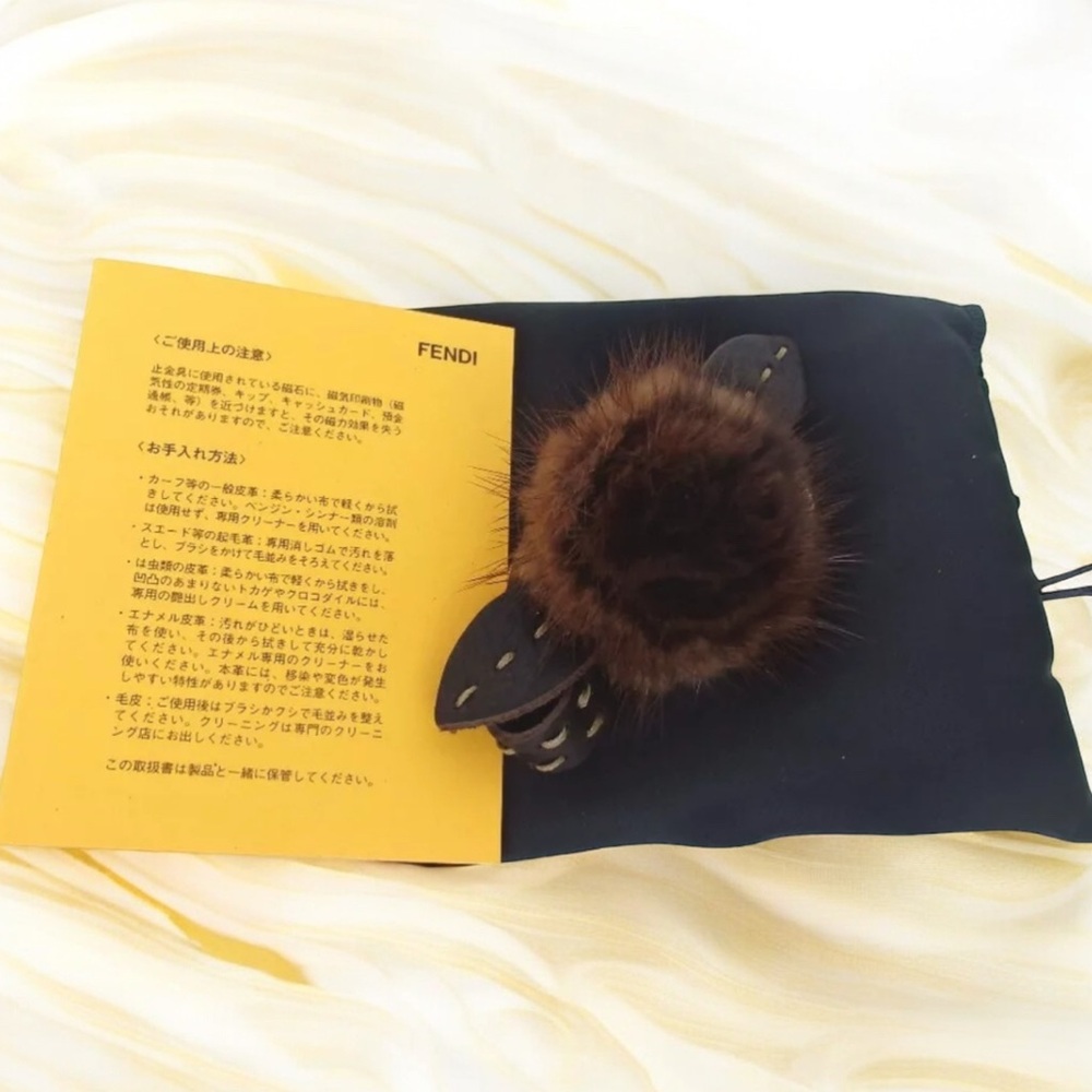FENDI Selleria Mink Fur/Leather Bracelet 😍🔥❤️ - Picture 2 of 8